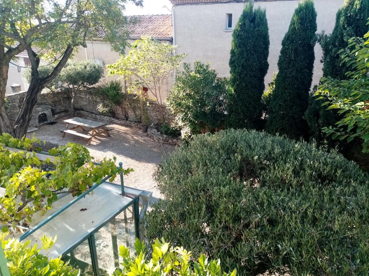 Suite Privee Tavel - Le Mas De L Acacia Εξωτερικό φωτογραφία